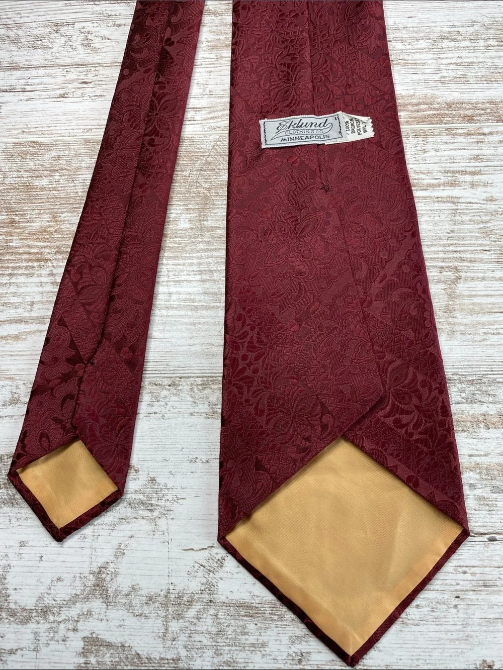 Red Floral Vintage 70s Damask Tie Wide 4.5” Mens Necktie Wedding Formal Ecklund